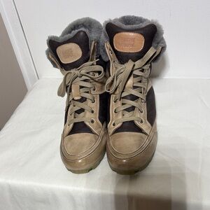 CANDICE COOPER Shearling-lined Distressed High-Top Bootie Size 39/US 8 1/2